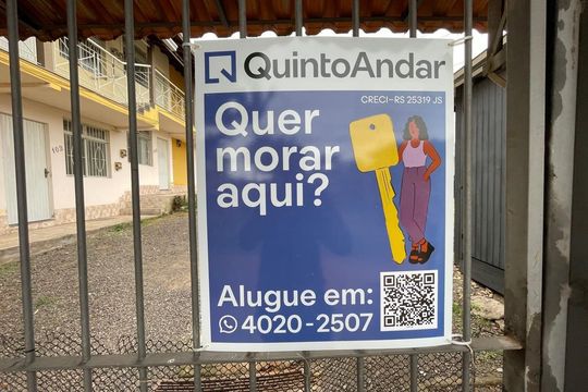 Placa Instalada em 23/04/2026 - Cod.COEY-46 de kitnet/studio para alugar com 1 quarto, 20m² em Vila Nova, Novo Hamburgo