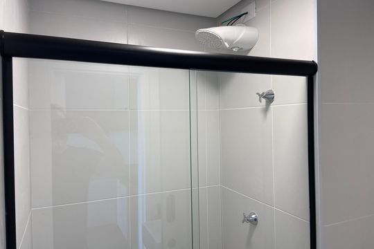 Banheiro  de apartamento para alugar com 1 quarto, 33m² em Butantã, São Paulo