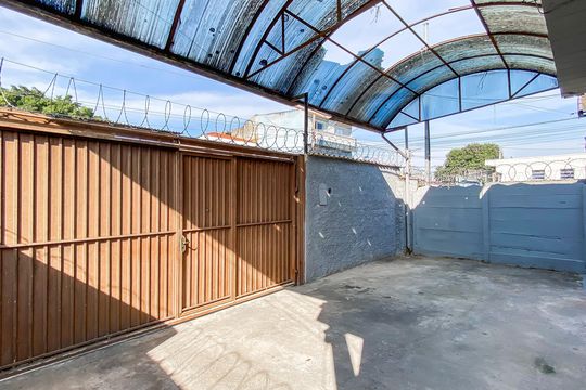 Área externa de apartamento para alugar com 2 quartos, 110m² em Artur Alvim, São Paulo