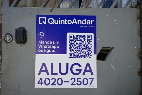 Fachada de casa para alugar com 1 quarto, 40m² em Vila Ernesto, São Paulo