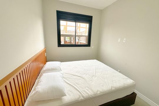 Quarto  de apartamento para alugar com 2 quartos, 75m² em Ingleses do Rio Vermelho, Florianópolis