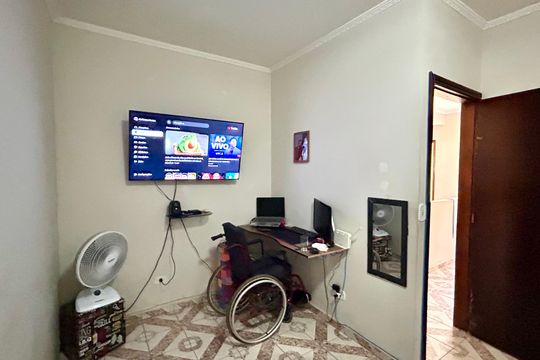 Quarto 2 de casa à venda com 3 quartos, 235m² em Jardim Valeria, Guarulhos
