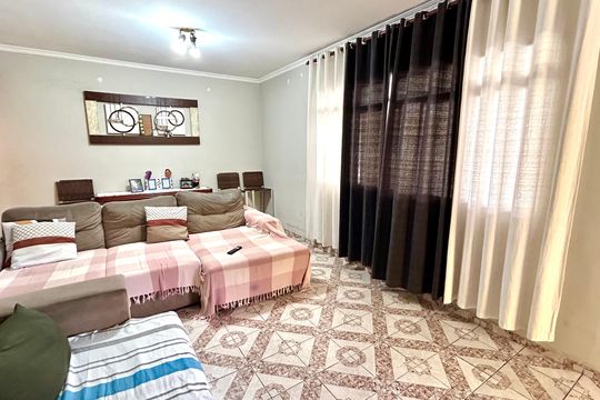 Sala de casa à venda com 3 quartos, 235m² em Jardim Valeria, Guarulhos