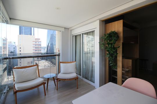 Varanda de apartamento para alugar com 1 quarto, 52m² em Vila Olímpia, São Paulo