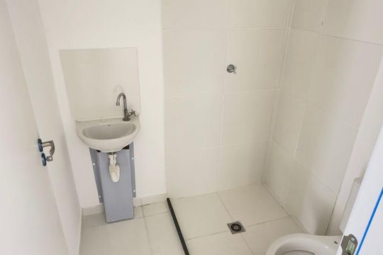 Banheiro de apartamento para alugar com 2 quartos, 29m² em Mooca, São Paulo