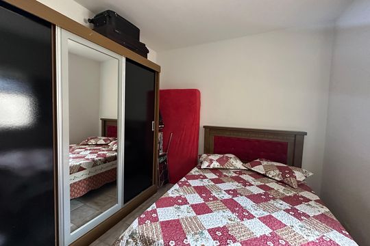 Quarto 2 de casa à venda com 2 quartos, 147m² em Jardim Sao Pedro, Barueri