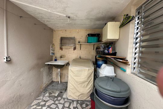 Área de Serviço de casa à venda com 2 quartos, 147m² em Jardim Sao Pedro, Barueri