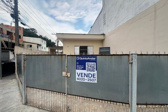 Fachada de casa à venda com 2 quartos, 147m² em Jardim Sao Pedro, Barueri