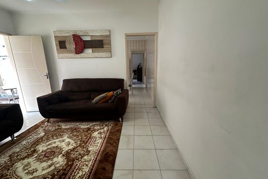 Casa à venda com 2 quartos, 147m² em Jardim Sao Pedro, Barueri