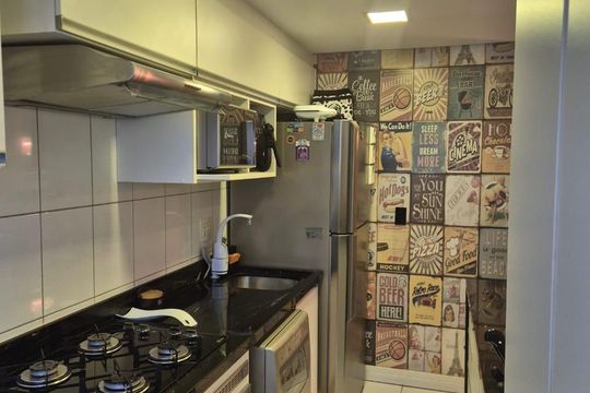 Cozinha de apartamento à venda com 2 quartos, 52m² em Partenon, Porto Alegre