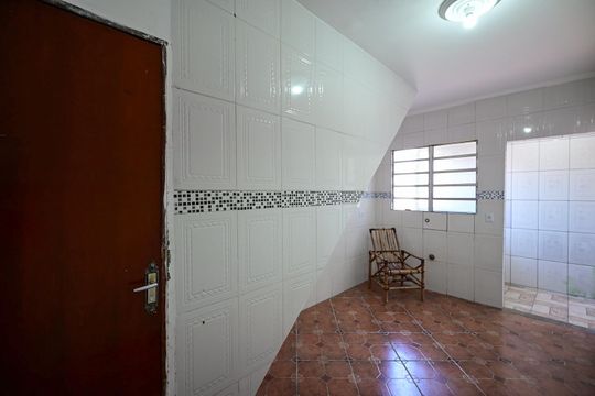 Sala de casa para alugar com 1 quarto, 45m² em Jardim Oliveiras, Taboão da Serra