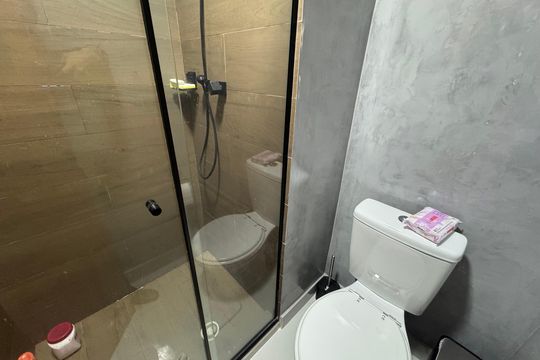 Banheiro de apartamento à venda com 2 quartos, 37m² em Santa Maria, Osasco