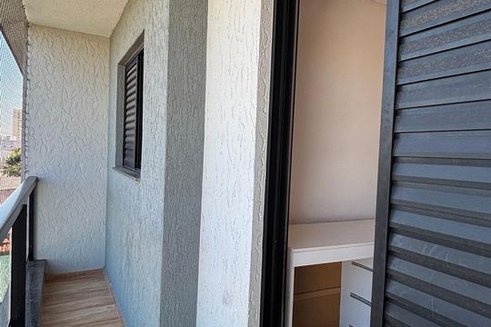 Suite Varanda  de apartamento para alugar com 2 quartos, 124m² em Parque das Nações, Santo André
