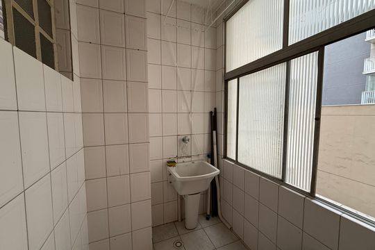 Área de serviço de apartamento à venda com 3 quartos, 95m² em Vila Buarque, São Paulo