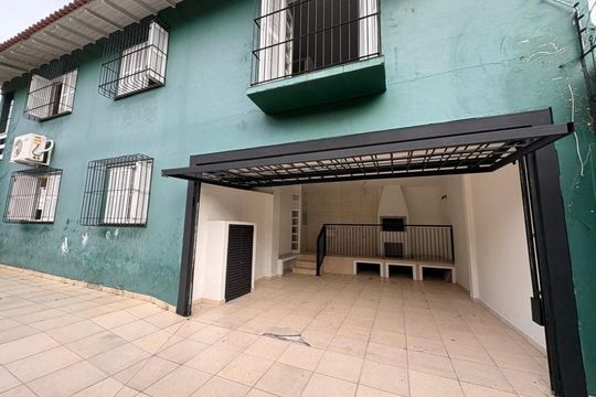 Casa para alugar com 3 quartos, 170m² em Nonoai, Porto Alegre