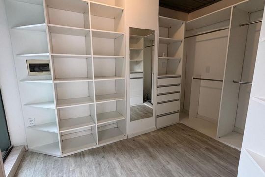 Quarto 1 de casa à venda com 3 quartos, 170m² em Nonoai, Porto Alegre