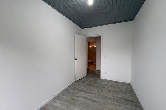 Quarto 3 de casa à venda com 3 quartos, 170m² em Nonoai, Porto Alegre