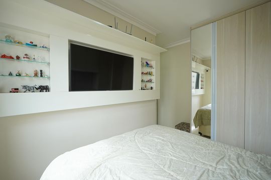 Suíte de apartamento à venda com 2 quartos, 57m² em Chácara Klabin, São Paulo