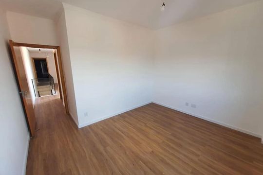 Casa à venda com 3 quartos, 170m² em Nossa Senhora do O, São Paulo