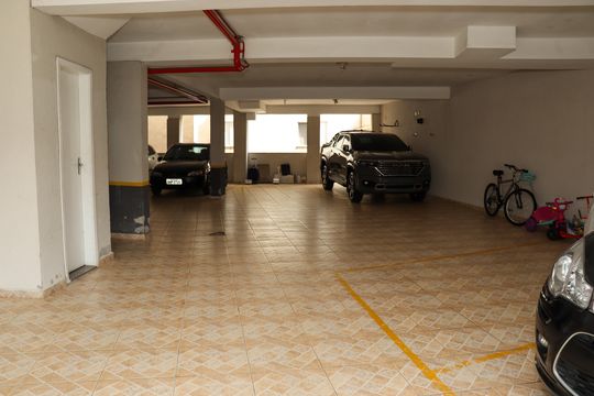 Garagem de apartamento à venda com 2 quartos, 90m² em Parque Novo Oratório, Santo André