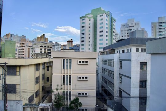Sala - Janela Vista de apartamento à venda com 4 quartos, 120m² em Coracao de Jesus, Belo Horizonte