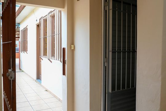 Casa à venda com 1 quarto, 184m² em São Salvador, São Paulo