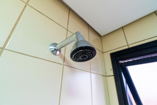 Banheiro de apartamento à venda com 1 quarto, 28m² em Vila Monte Alegre, São Paulo
