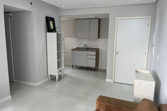 Studio de apartamento para alugar com 2 quartos, 50m² em Parque Santa Fé, Porto Alegre