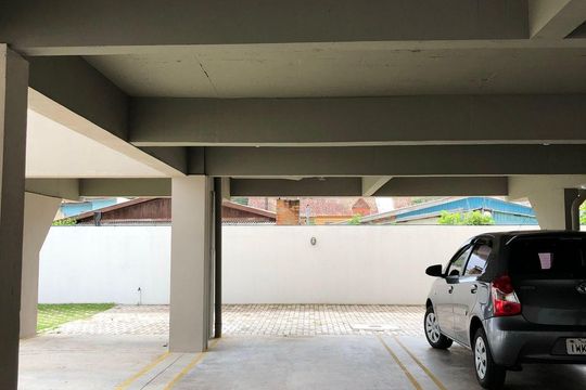 Área externa de apartamento à venda com 2 quartos, 50m² em Ipanema, Porto Alegre