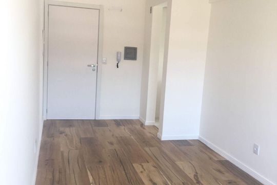 Sala de apartamento à venda com 2 quartos, 50m² em Ipanema, Porto Alegre
