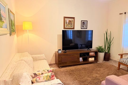 Sala de casa para alugar com 3 quartos, 220m² em Vila Sao Francisco (zona Sul), São Paulo