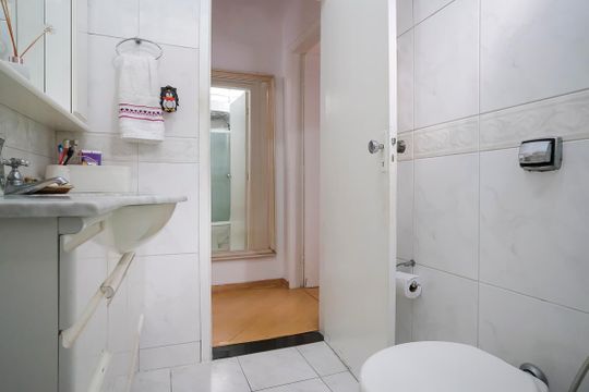 Banheiro de casa à venda com 2 quartos, 149m² em Vila Caminho do Mar, São Bernardo do Campo