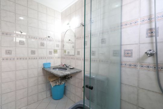Banheiro da Suíte 1 de apartamento à venda com 3 quartos, 154m² em Perdizes, São Paulo
