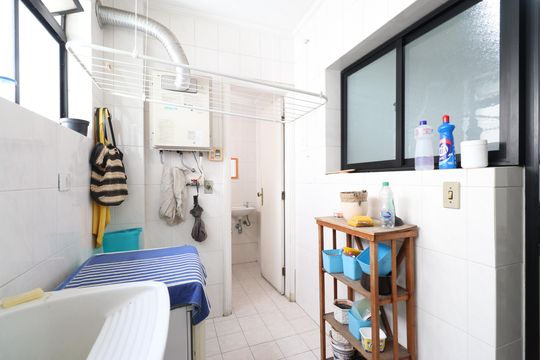 Área de Serviço de apartamento à venda com 3 quartos, 154m² em Perdizes, São Paulo