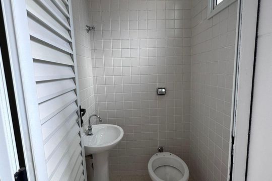 Apartamento para alugar com 3 quartos, 170m² em Osvaldo Rezende, Uberlândia