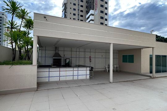 Apartamento para alugar com 3 quartos, 170m² em Osvaldo Rezende, Uberlândia
