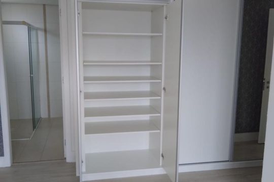 Apartamento para alugar com 3 quartos, 170m² em Osvaldo Rezende, Uberlândia