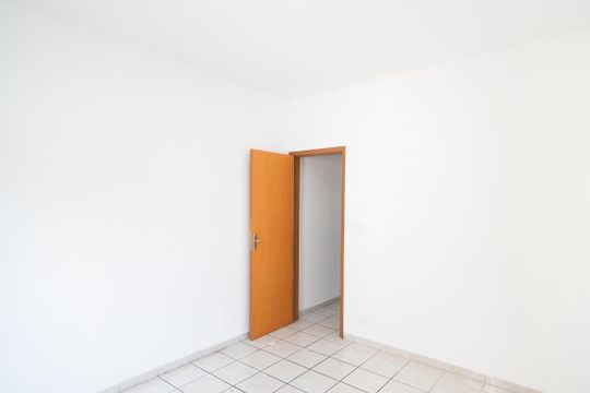 Quarto 2 de casa à venda com 2 quartos, 150m² em Vila Vivaldi, São Bernardo do Campo