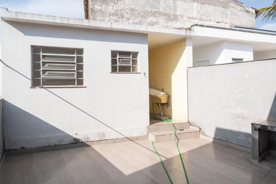 Quintal de casa à venda com 2 quartos, 150m² em Vila Vivaldi, São Bernardo do Campo