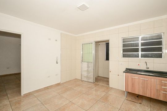 Kitnet/Studio para alugar com 1 quarto, 60m² em Vila Francisco Remeikis, Taboão da Serra