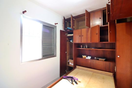  Suíte de casa para alugar com 3 quartos, 200m² em Rudge Ramos, São Bernardo do Campo