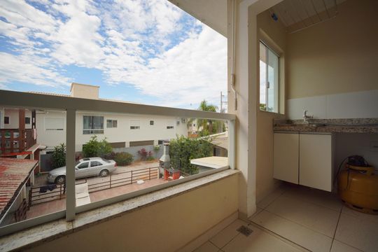 Sacada de apartamento para alugar com 2 quartos, 65m² em Ingleses do Rio Vermelho, Florianópolis