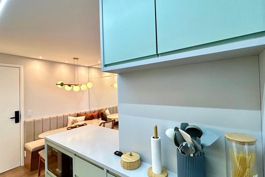 Cozinha de apartamento à venda com 2 quartos, 47m² em Vila Itapegica, Guarulhos