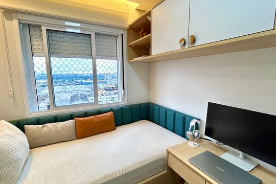Quarto 2 de apartamento à venda com 2 quartos, 47m² em Vila Itapegica, Guarulhos