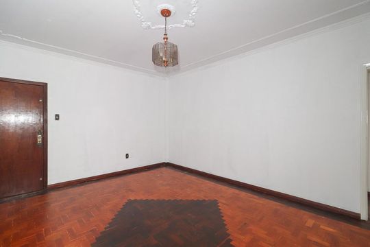 Sala de apartamento à venda com 2 quartos, 81m² em São Geraldo, Porto Alegre