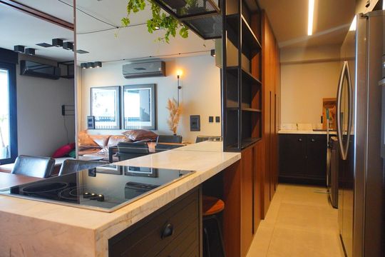 Cozinha  de apartamento para alugar com 2 quartos, 75m² em Auxiliadora, Porto Alegre