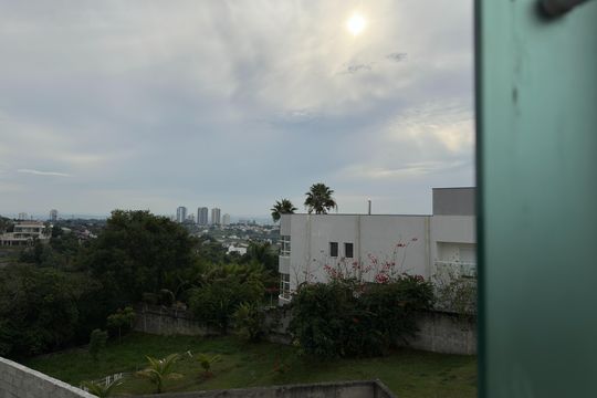 Banheiro da Suíte 2 - Vista de casa de condomínio para alugar com 5 quartos, 600m² em  Parque Residencial Mirante do Vale, Jacareí