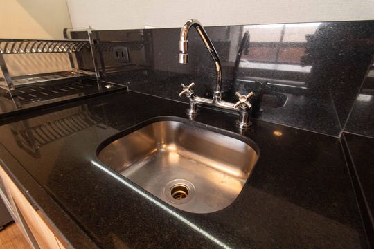 Cozinha de apartamento para alugar com 1 quarto, 50m² em Vila Mariana, São Paulo