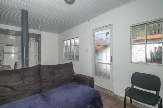 Sala de casa à venda com 2 quartos, 100m² em Morro Santana, Porto Alegre