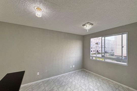 Apartamento à venda com 2 quartos, 43m² em Vargem Pequena, Rio de Janeiro